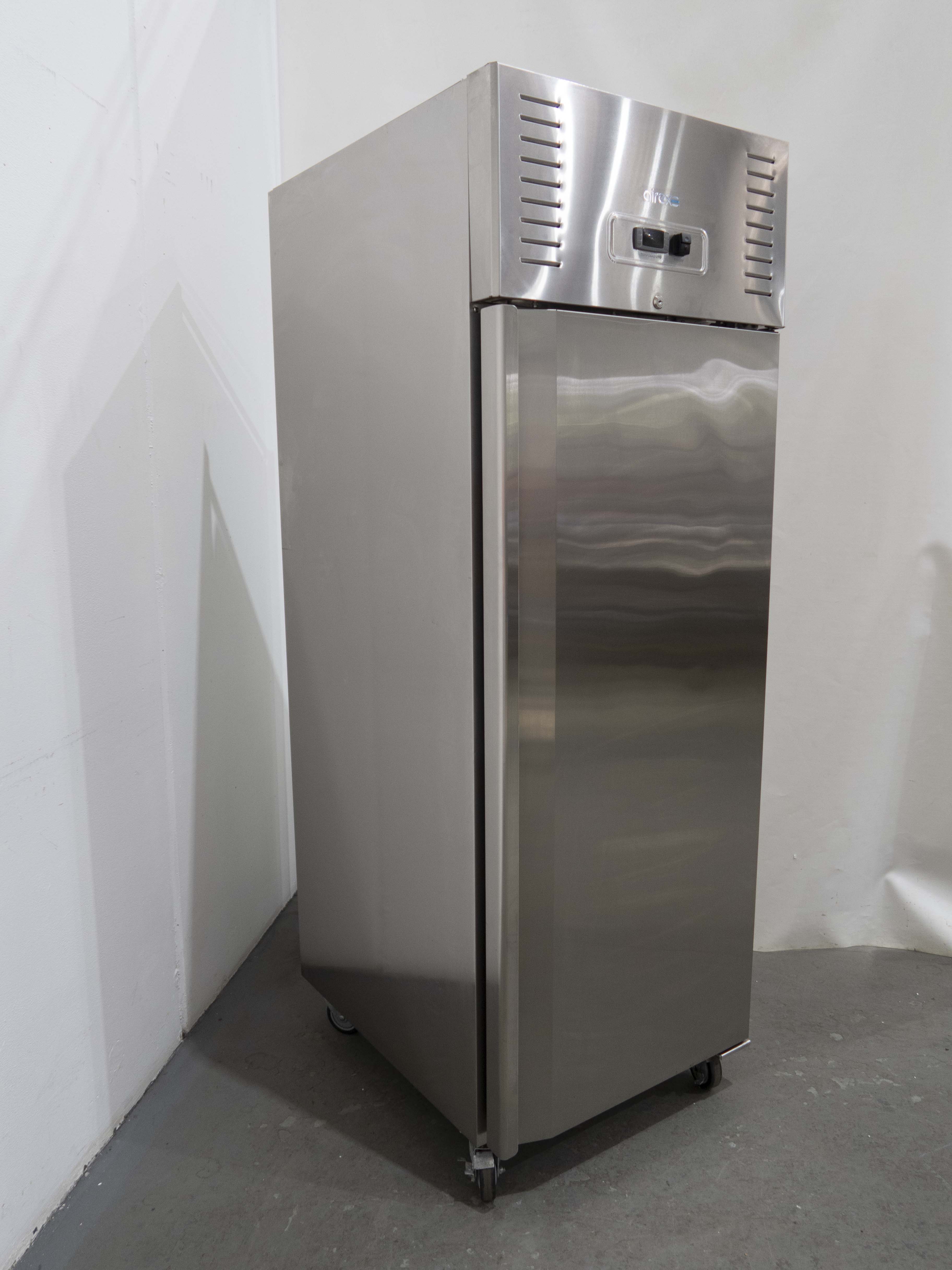 Airex AXF-URGN-1B1 Upright Freezer