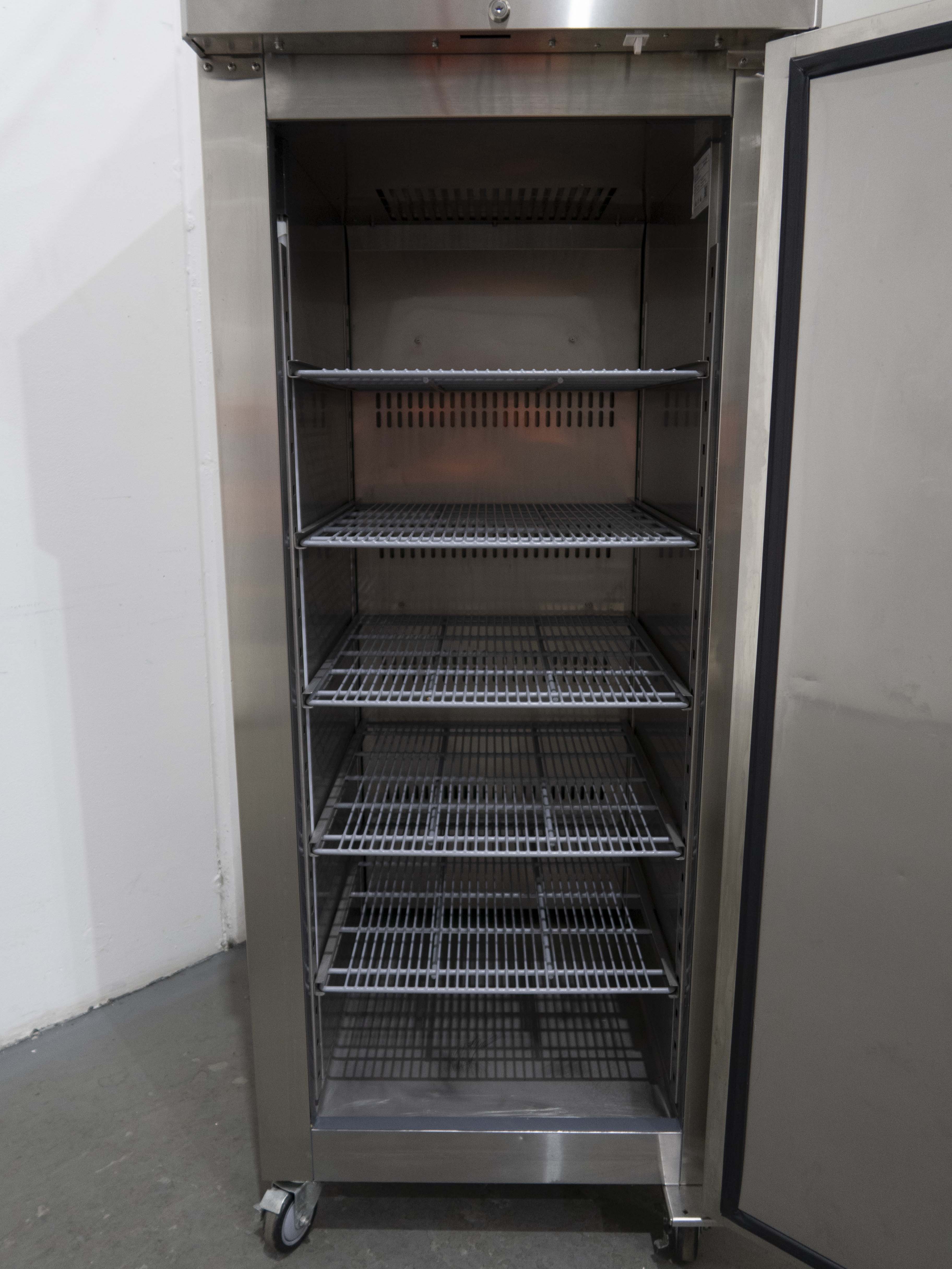Airex AXF-URGN-1B1 Upright Freezer