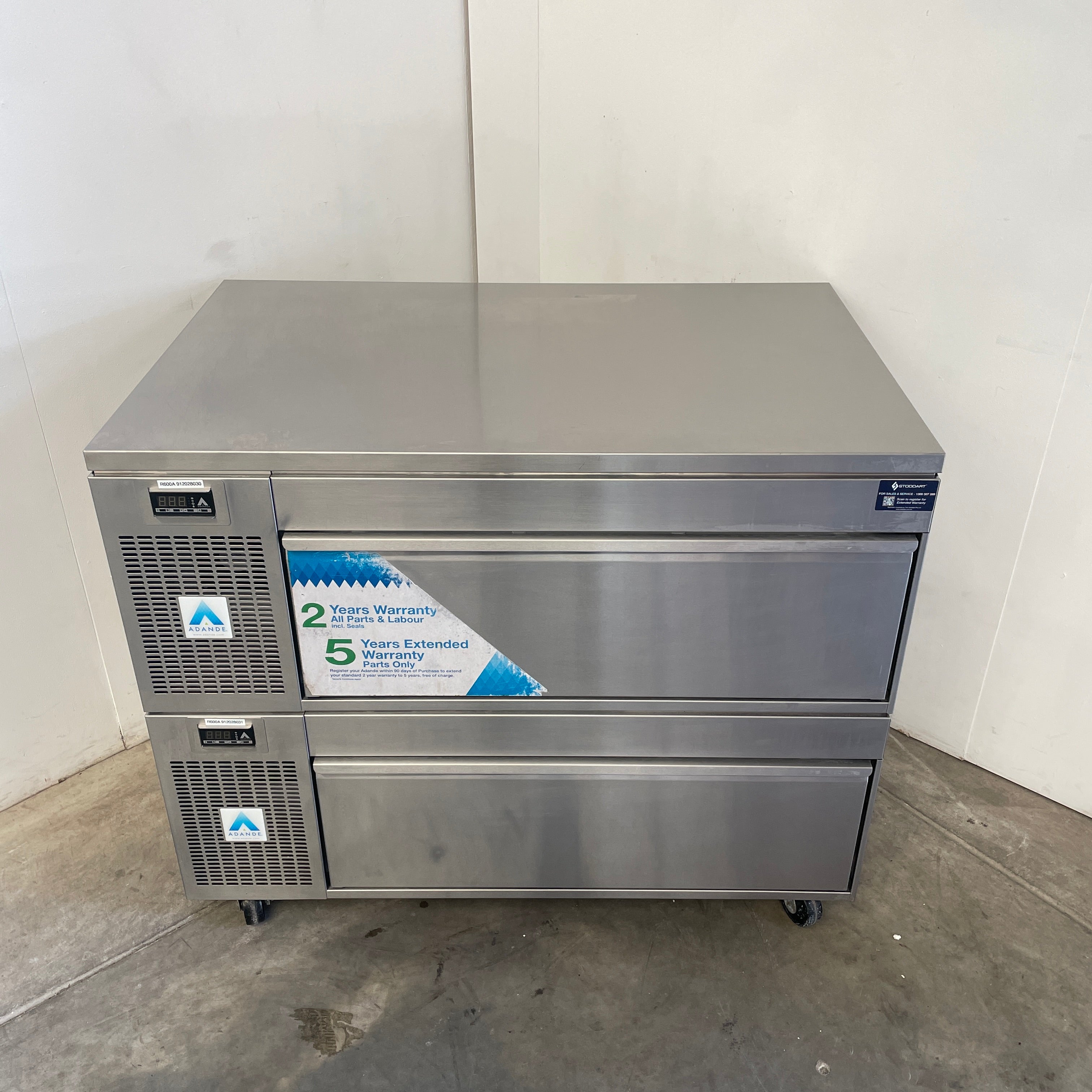 Adande VCS R2 V1 Dual Temperature Drawers