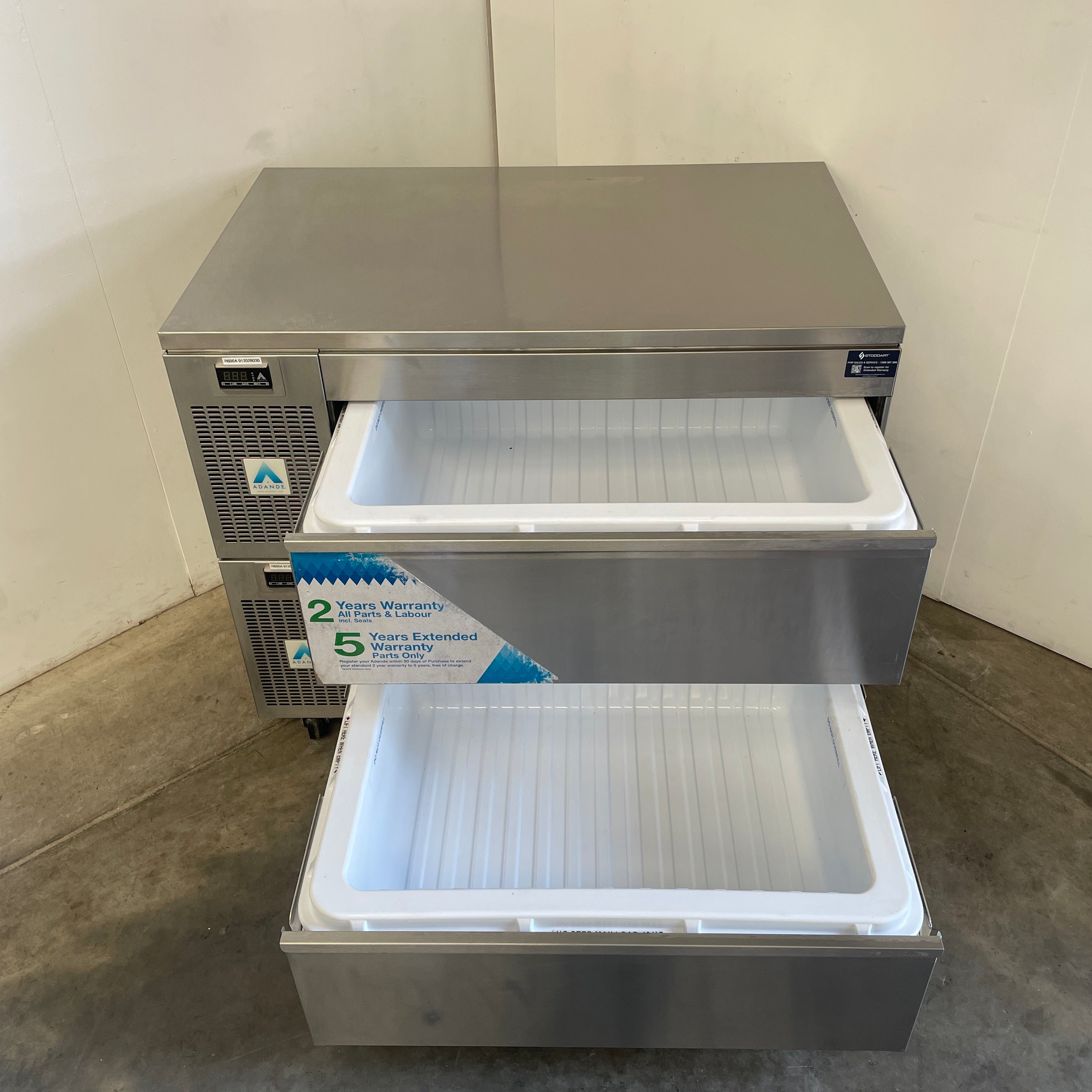 Adande VCS R2 V1 Dual Temperature Drawers