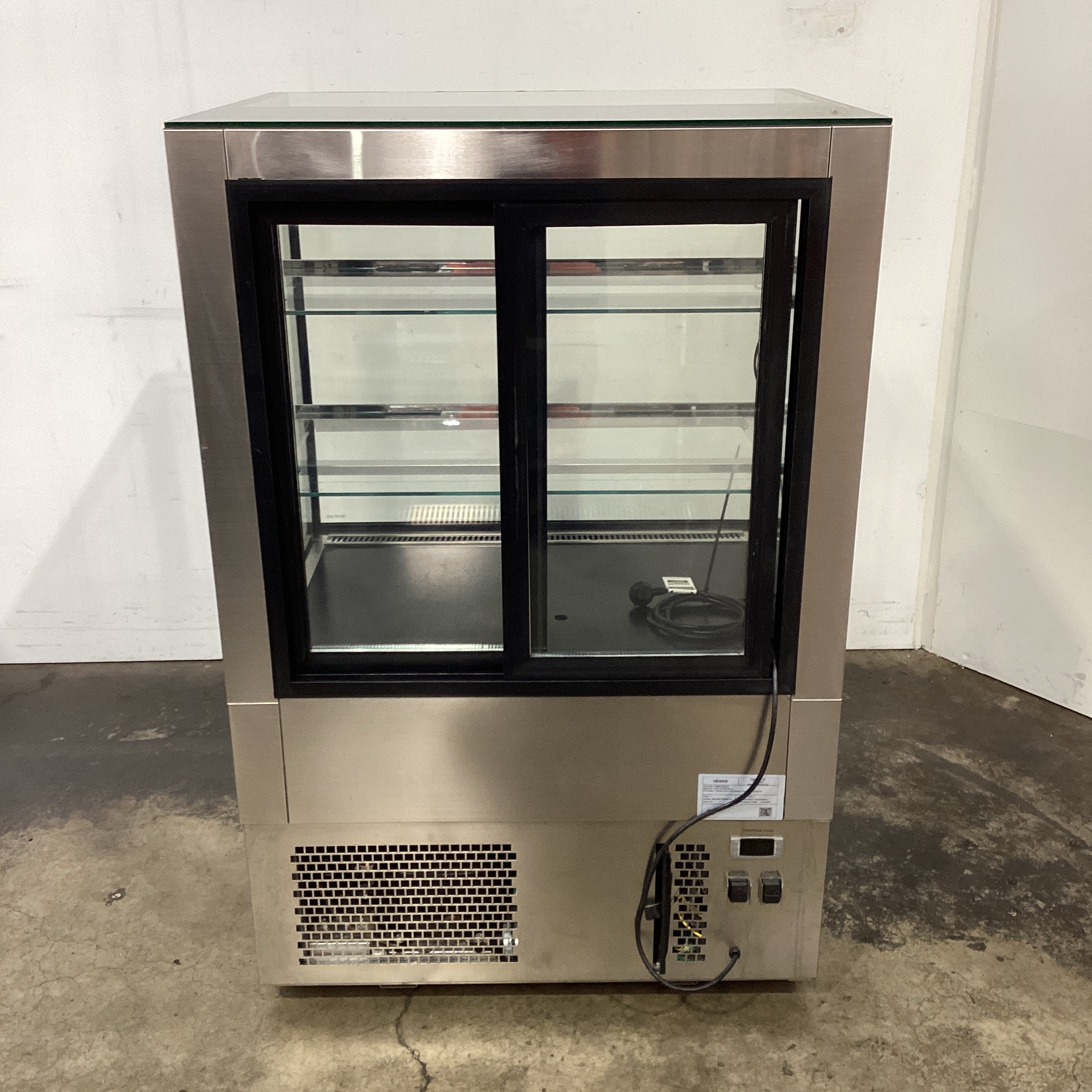 Airex AXR-FDFSSQ-09 Display Fridge