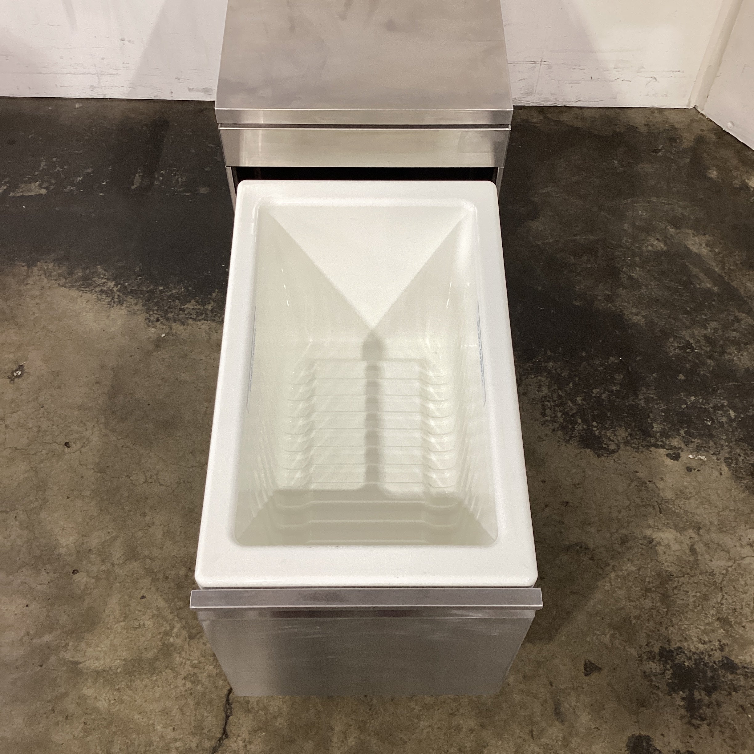 Adande VCCR2V1 Refrigerated Drawer
