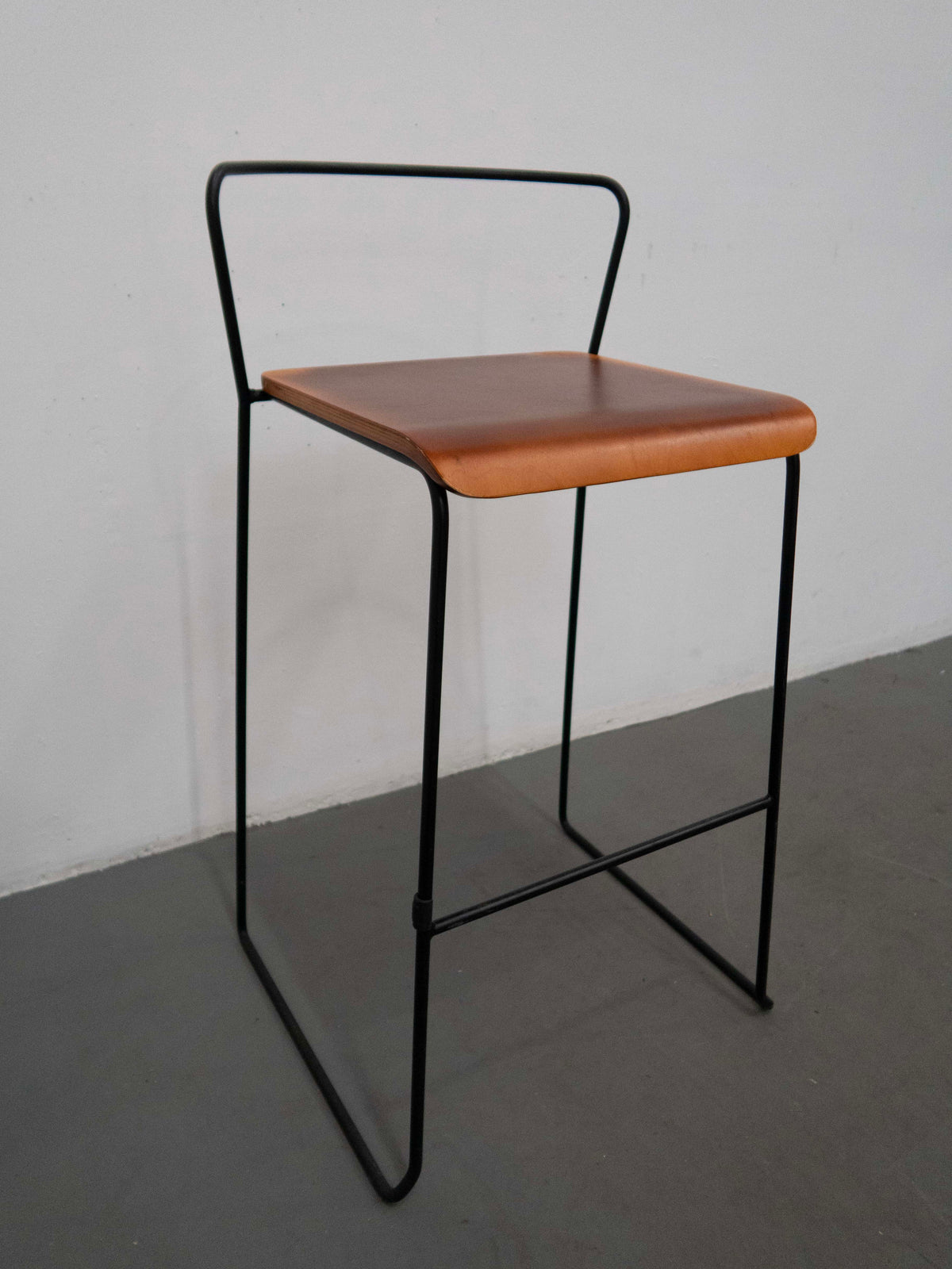 20x Zola Sled Bar Stool - Walnut