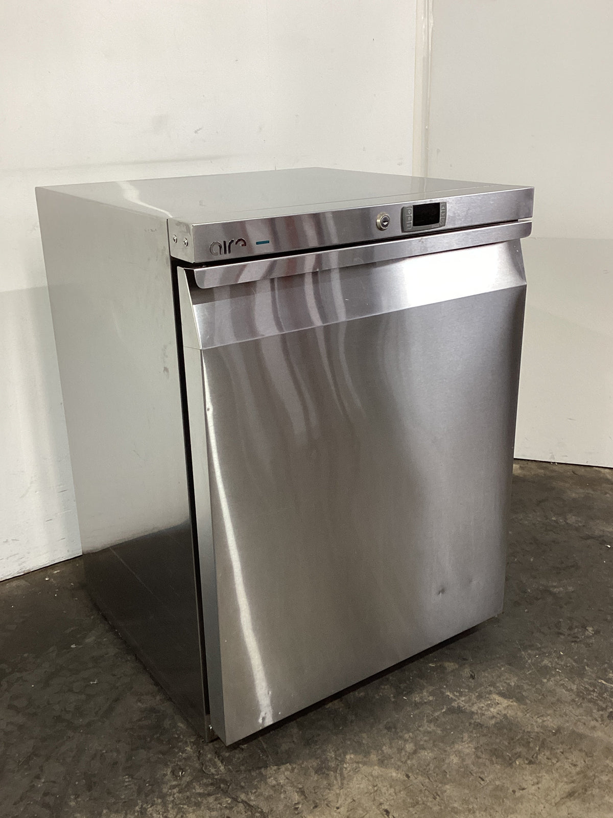 Airex AXF.UC.1 Undercounter Freezer