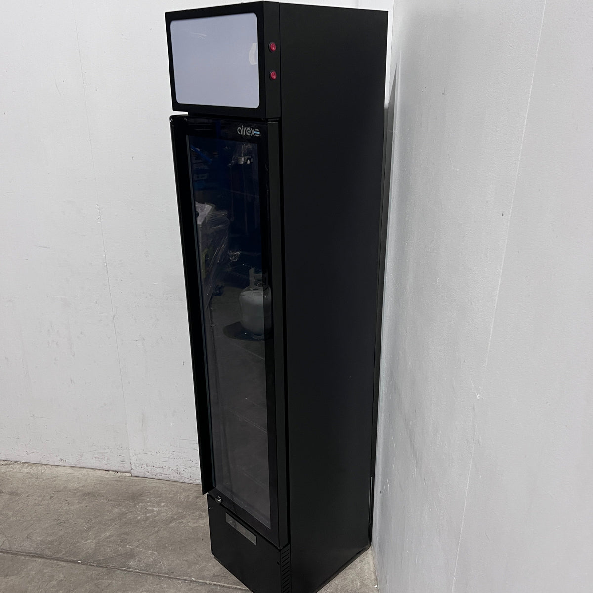 Airex AXR-MEUR-SL-B1 Upright Slimline Fridge